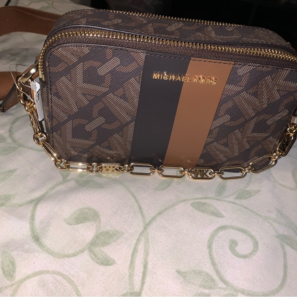 Michael Michael Kors Women's Jet Set Small Double Zip Crossbody Camera Bag
